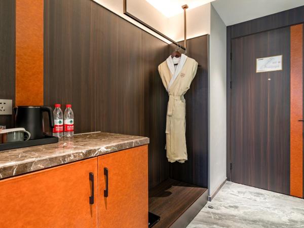 The Puyan Hotel Hangzhou Jiubao : photo 4 de la chambre chambre lits jumeaux spacieuse