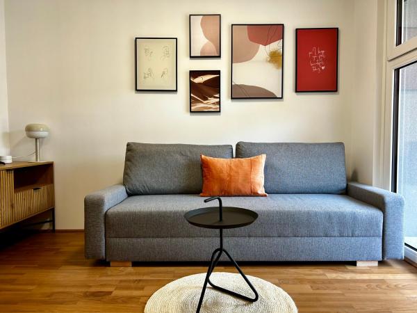 sHome Apartments Graz - Self-Check-in & free parking : photo 10 de la chambre appartement avec terrasse