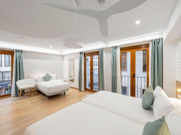 Odyssey Rooms Alicante : photo 1 de la chambre chambre triple standard