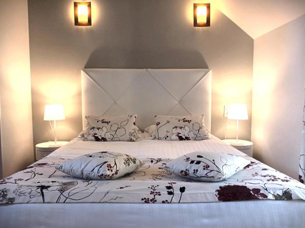 La Villa des Consuls - Gîte de tourisme de charme : photo 3 de la chambre grande chambre double (1er Étage)