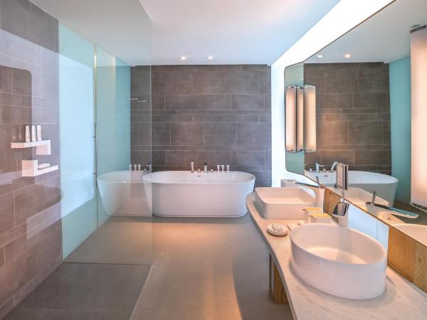 Nikki Beach Resort & Spa Dubai : photo 4 de la chambre chambre lit king-size covet