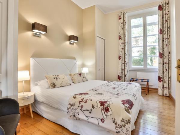 La Villa des Consuls - Gîte de tourisme de charme : photo 2 de la chambre appartement avec terrasse - 1er Étage