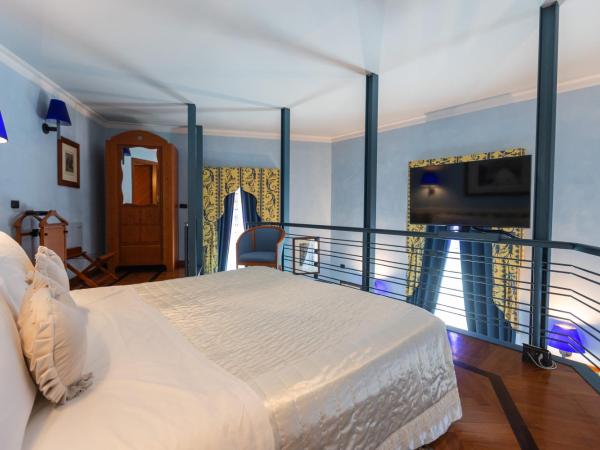 Grand Hotel Ortigia : photo 6 de la chambre suite lit king-size