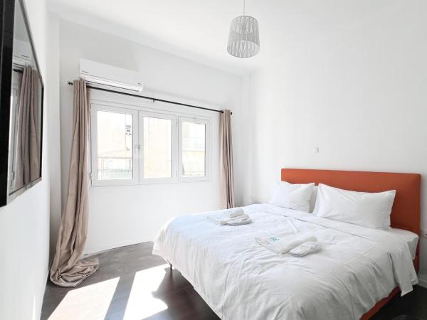 ANhome K11 serviced apartments Plus : photo 1 de la chambre chambre familiale avec salle de bains commune