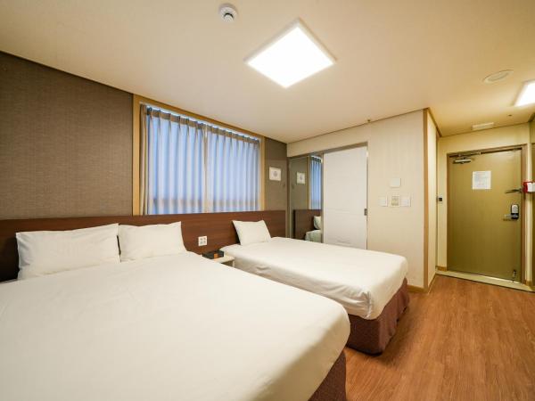Hotel Aventree Yeouido : photo 6 de la chambre chambre familiale