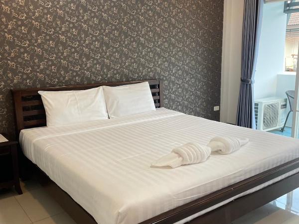 Norrarat Place นรรัตน์ เพลส : photo 4 de la chambre chambre lit king-size standard