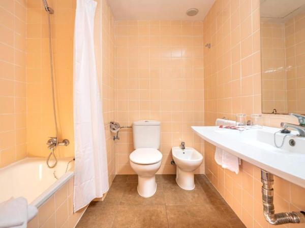 The BB Hotel Boutique Can Colom : photo 2 de la chambre chambre double