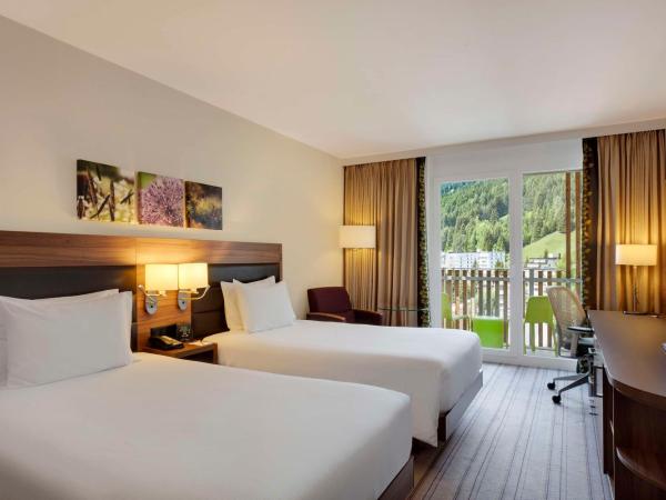 Hilton Garden Inn Davos : photo 2 de la chambre chambre lits jumeaux