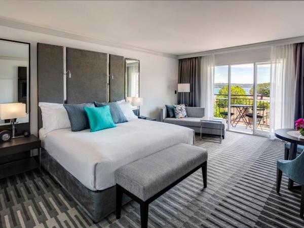 InterContinental Sydney Double Bay, an IHG Hotel : photo 8 de la chambre chambre lit king-size - vue sur baie