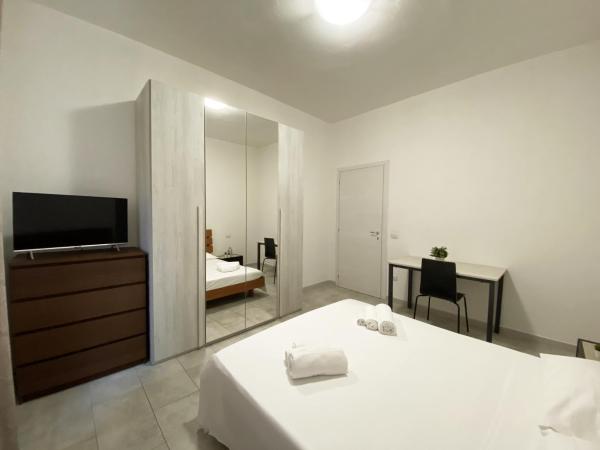 Palazzo Elios : photo 2 de la chambre chambre double avec salle de bains commune