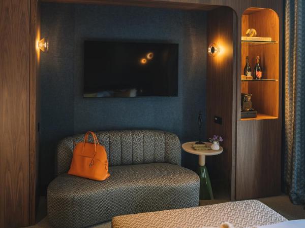 Hotel Pinar Plaza : photo 2 de la chambre suite avec balcon