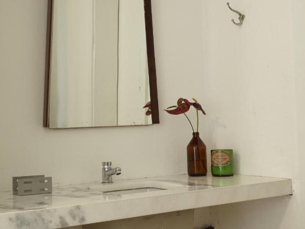 Guest Urban Hotel Design Pinheiros : photo 6 de la chambre grande chambre double