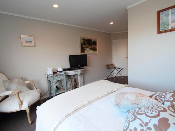 Pacific View Bed and Breakfast : photo 5 de la chambre chambre double deluxe avec salle de bains privative