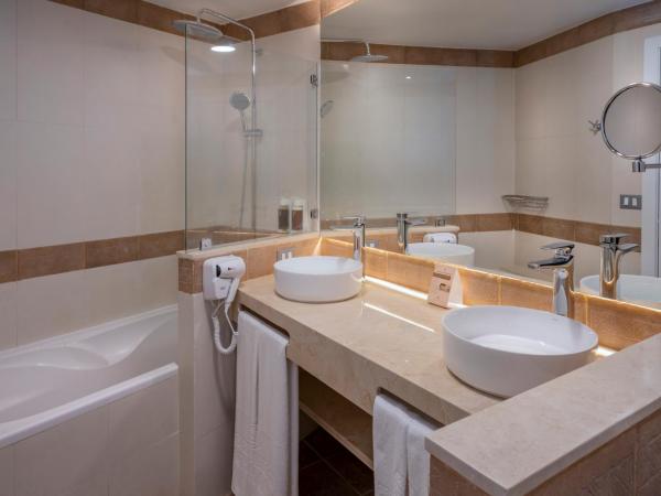 Serhs Natal Grand Hotel & Resort : photo 3 de la chambre suite junior prime - vue latérale sur mer