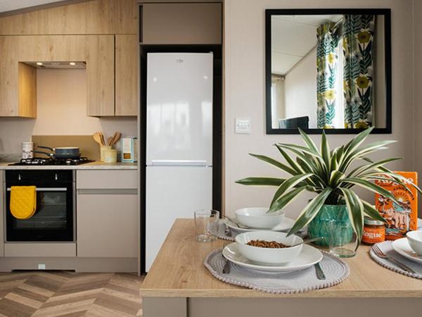 Campsie Glen Holiday Park : photo 5 de la chambre caravane