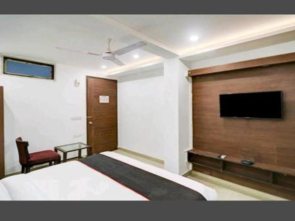 Aravali Residency B&B : photo 2 de la chambre chambre deluxe