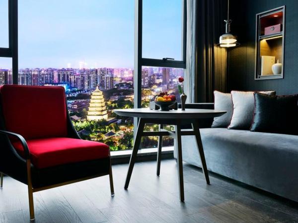 西安大雁塔大唐不夜城美豪雅致酒店 : photo 3 de la chambre yazhi wangta king room