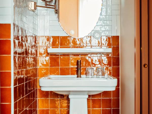 Hôtel Maison Lacassagne Lyon : photo 1 de la chambre chambre triple deluxe