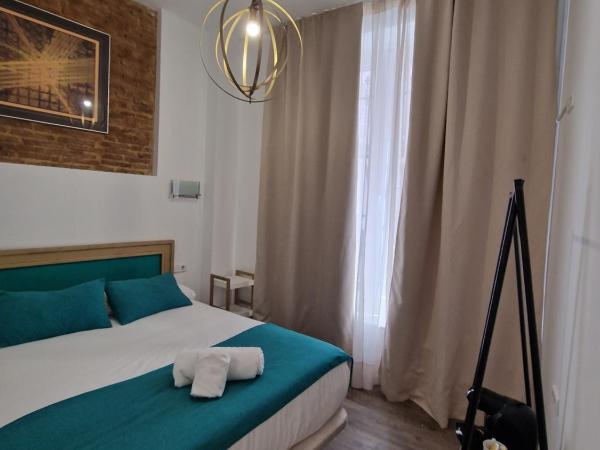 Hotel y Apartamentos Doña Lola : photo 1 de la chambre chambre simple supérieure