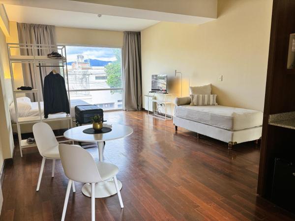 Roomie Salta by DOT Suites : photo 3 de la chambre chambre triple