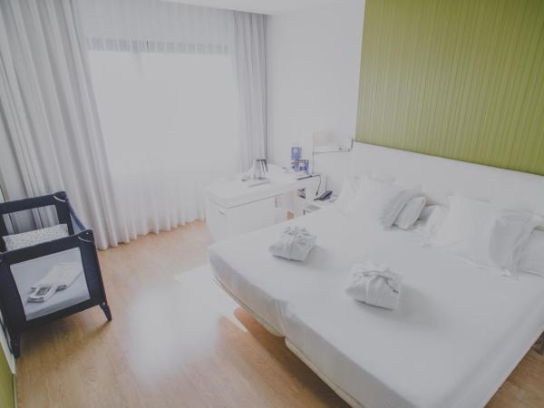 Occidental Castellana Norte : photo 7 de la chambre chambre double ou lits jumeaux (2 adultes)