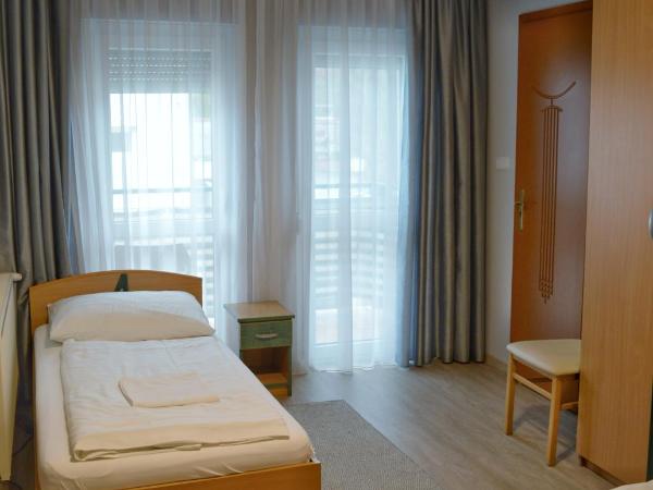 Alfréd Panzió : photo 5 de la chambre chambre quadruple