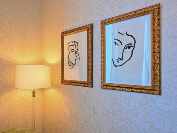 Grand Hotel Casselbergh : photo 3 de la chambre suite familiale « roi charles ii »