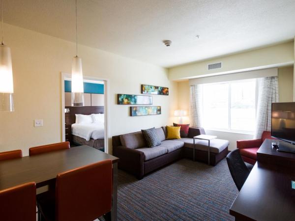 Residence Inn by Marriott Oklahoma City Northwest : photo 1 de la chambre suite 1 chambre lit king-size