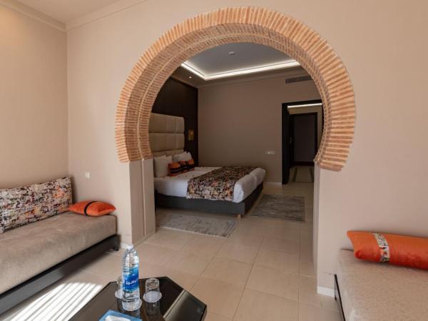 Eden Andalou Aquapark & Spa : photo 1 de la chambre grande chambre lit queen-size deluxe avec canapé-lit