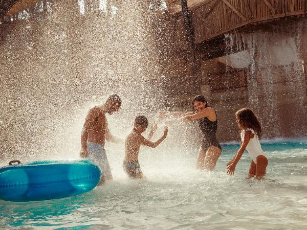Jumeirah Beach Hotel Dubai : photo 7 de la chambre chambre deluxe - vue sur l'océan - comprend l'accès au parc aquatique wild wadi™ et au club pour enfants kids