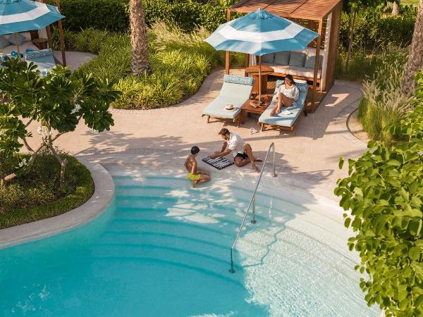 Jumeirah Beach Hotel Dubai : photo 8 de la chambre chambre club - vue sur l'océan et accès au salon club - comprend le petit-déjeuner et le goûter quotidiens, des boissons et canapés en soirée, des rafraîchissements toute la journée et l’accès au parc aquatique wild wadi™