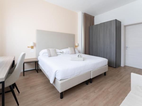 Hotel Excelsior : photo 2 de la chambre chambre quadruple classique