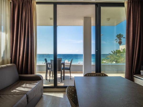 Residence Picalè : photo 1 de la chambre appartement supérieur 1 chambre avec terrasse - vue sur mer