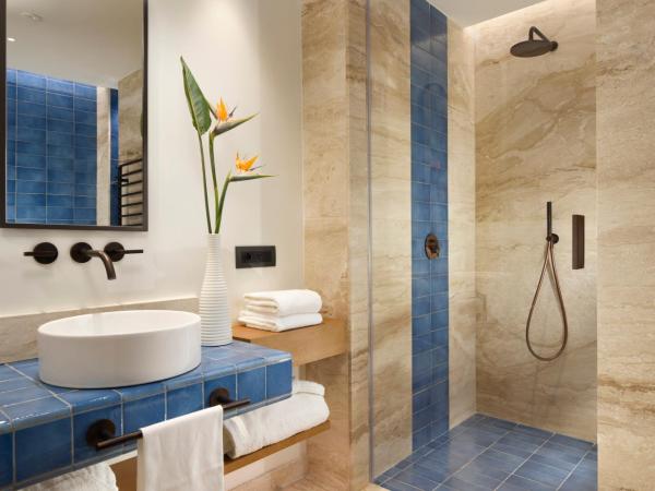 Ara Maris Hotel & Spa : photo 4 de la chambre chambre lit king-size supérieure - vue sur jardin