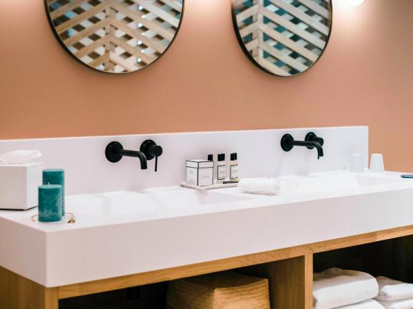 Château L'Hospitalet Wine Resort Beach & Spa : photo 7 de la chambre suite - vue sur jardin