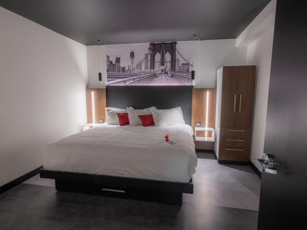 Grand Times Hotel : photo 4 de la chambre suite familiale