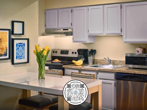 Sonesta Simply Suites Memphis East Poplar Pike : photo 2 de la chambre studio lit queen-size