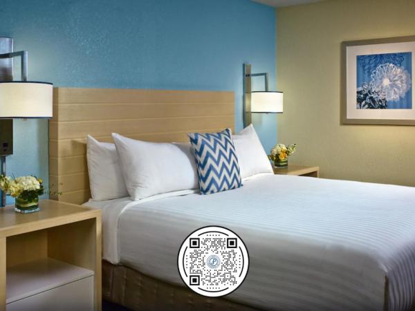 Sonesta Simply Suites Memphis East Poplar Pike : photo 3 de la chambre studio suite queen mobility accessible tub