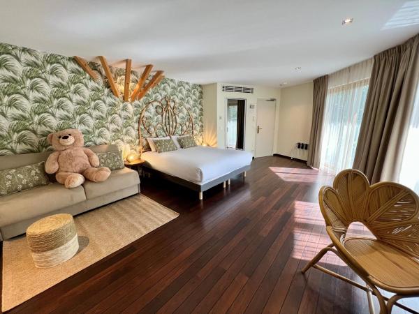 Château de Challanges : photo 5 de la chambre hébergement park rotunda