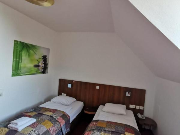 Hotel Klimt : photo 2 de la chambre chambre lits jumeaux