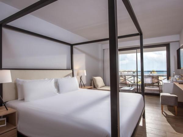 Hersonissos Palace : photo 6 de la chambre chambre double ou lits jumeaux - vue latérale sur mer