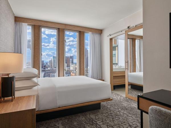 Sheraton Denver Downtown Hotel : photo 1 de la chambre chambre lit queen-size