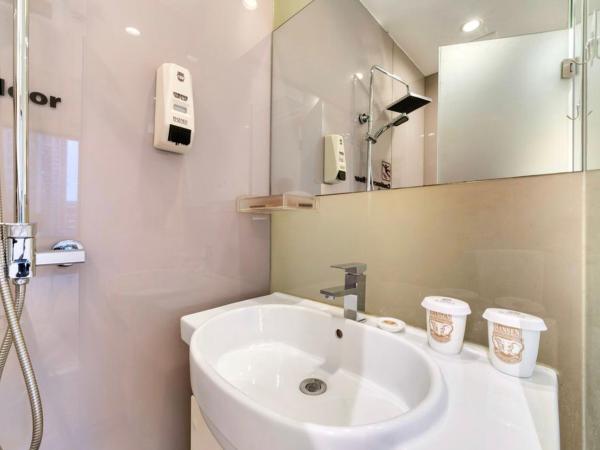 Hansen Hotel : photo 2 de la chambre chambre double