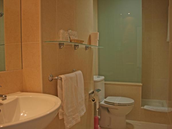 Hotel Picos De Europa : photo 5 de la chambre chambre double