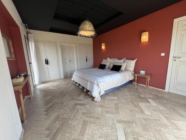 Smala architect's house : photo 3 de la chambre villa avec piscine privée