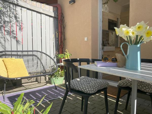 Fifteen Boutique Rooms Budapest with Self Check-In : photo 7 de la chambre studio avec terrasse