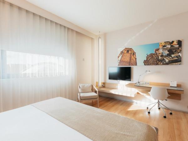 Barceló Valencia : photo 1 de la chambre chambre double ou lits jumeaux de luxe avec vue
