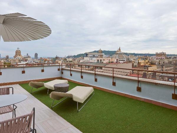 NH Collection Barcelona Gran Hotel Calderon : photo 8 de la chambre suite avec terrasse 