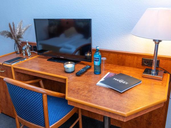 Hotel Rossija : photo 4 de la chambre chambre triple