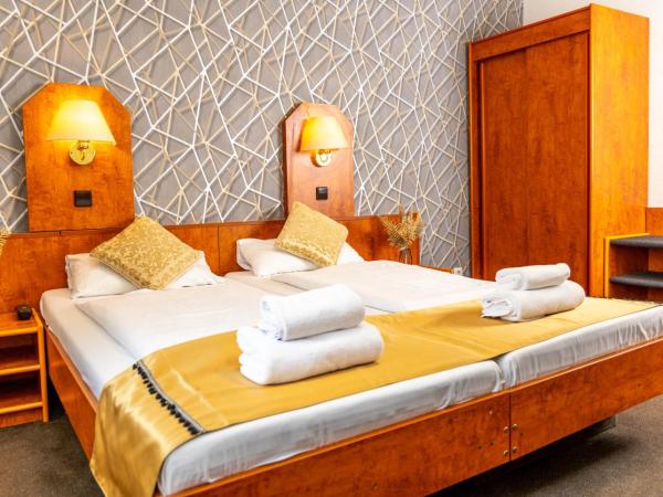 Hotel Rossija : photo 1 de la chambre chambre double